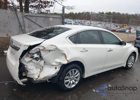 2015 Nissan Altima 2.5 S из США, поврежденный, VIN 1N4AL3APXFC439163